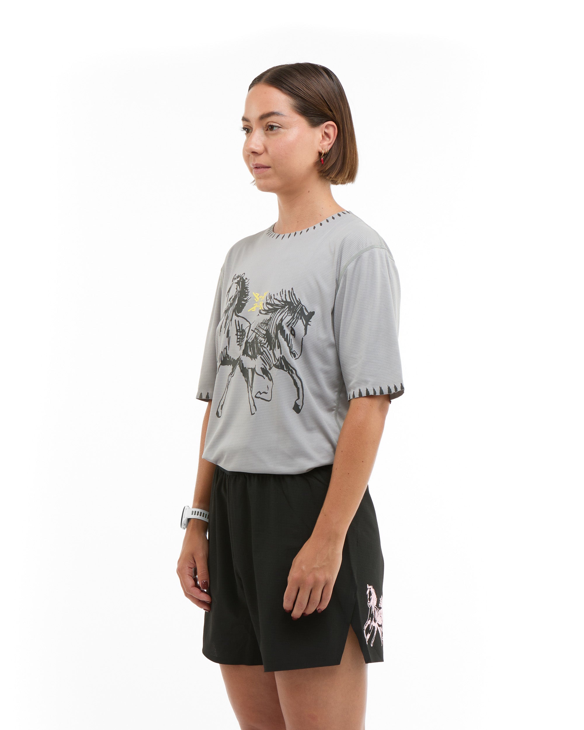 Grey Horse Running Tee-7